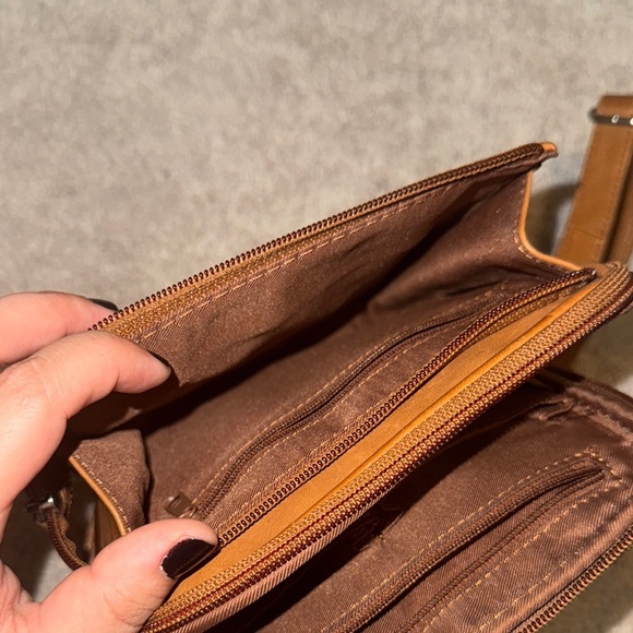 Vintage Fossil Tan Leather Crossbody Bag - Picture 5 of 6